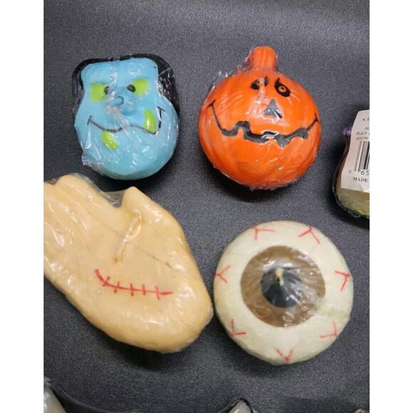 Vintage Lot Of 9 Ganz Halloween Candles Skull Witch Pumpkin Cat Bat... Sealed - Picture 7 of 8